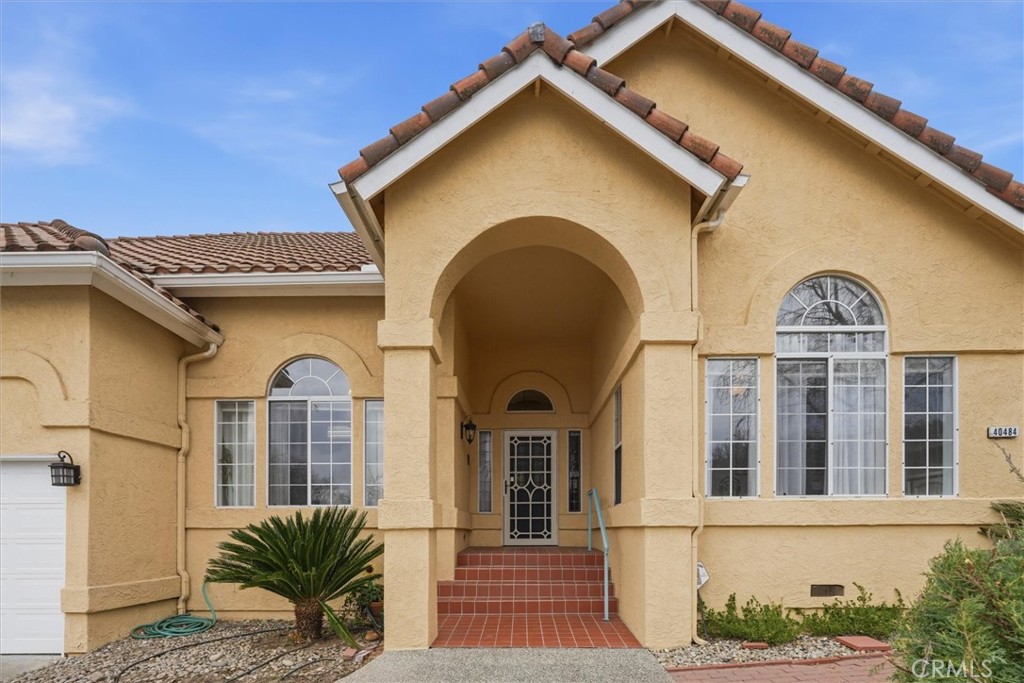 40484 Goldside Dr, Oakhurst, CA 93644