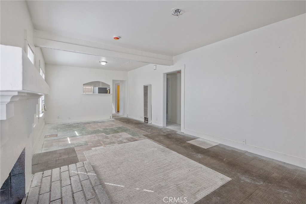 1247 N Ferger Ave, Fresno, CA 93728