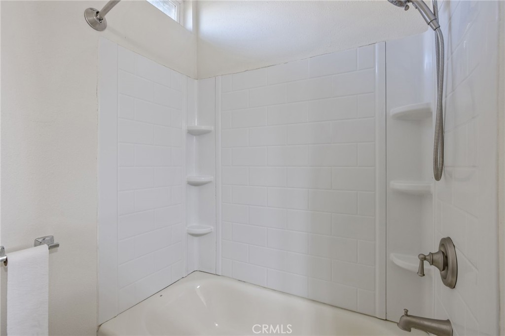 1247 N Ferger Ave, Fresno, CA 93728