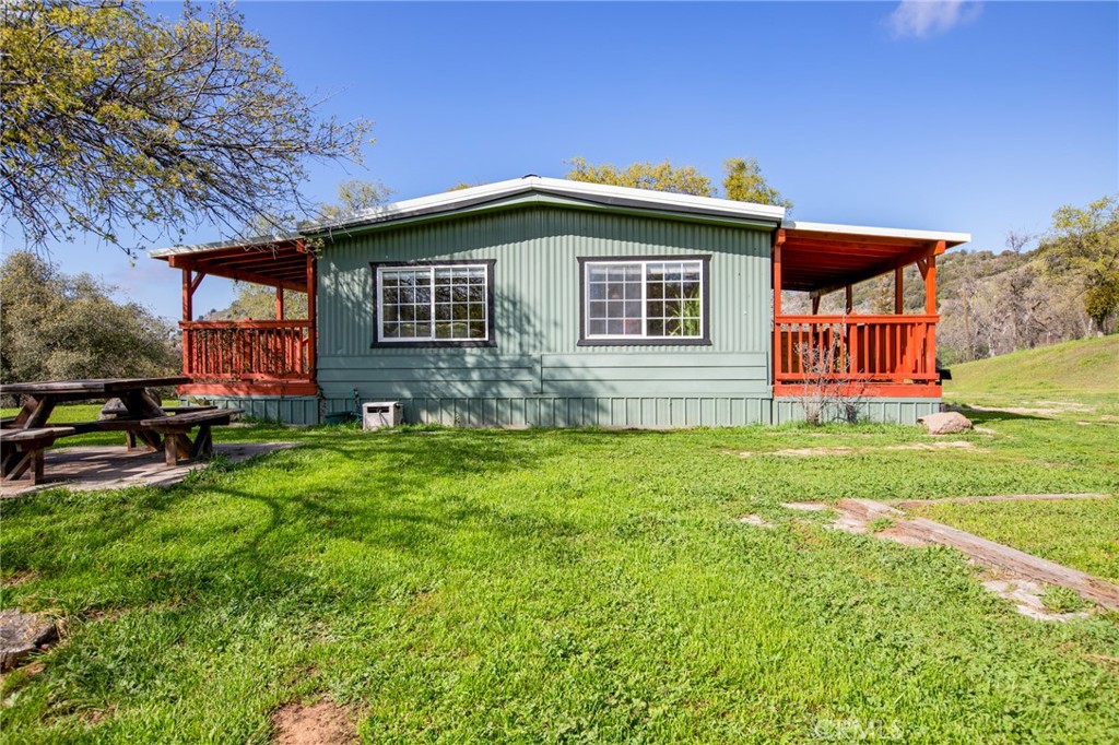 49980 Daffodil, Squaw Valley, CA 93675