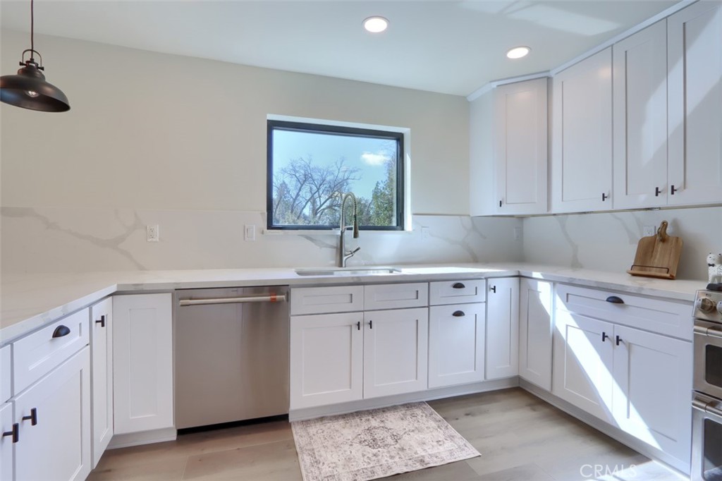 3181 B Triangle Park Dr, Mariposa, CA 95338