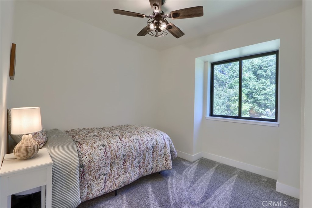 3181 B Triangle Park Dr, Mariposa, CA 95338