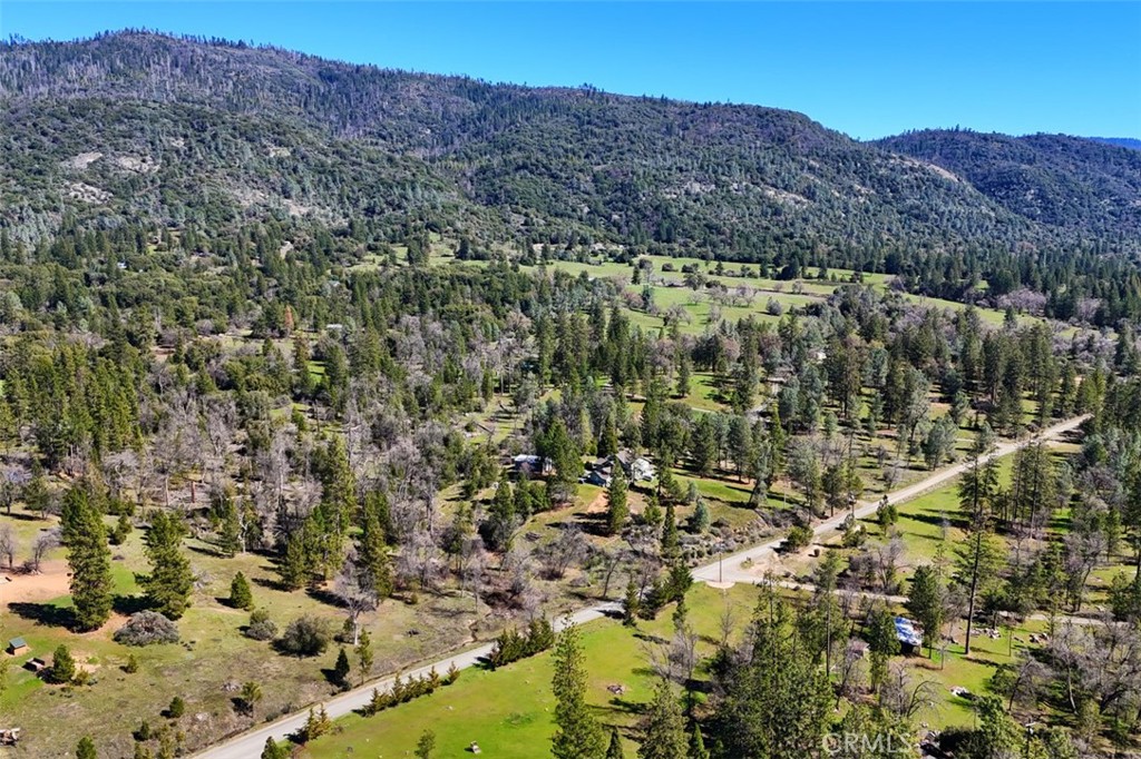 3181 B Triangle Park Dr, Mariposa, CA 95338