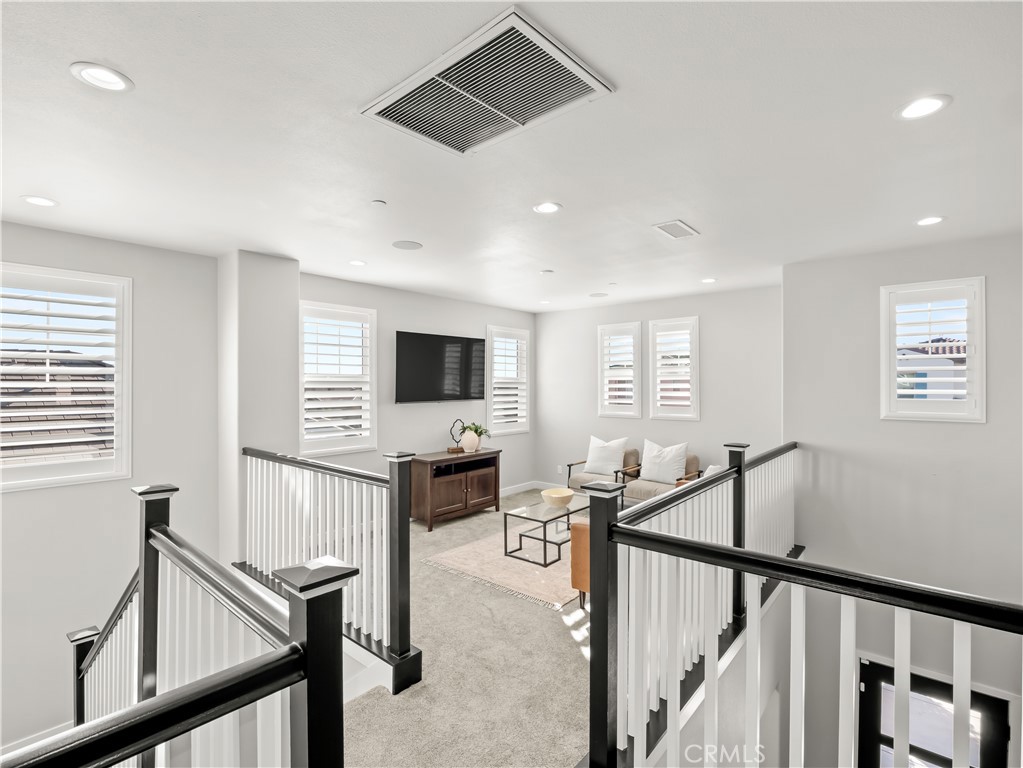 4483 Crown Bluffs Dr, Madera, CA 93636