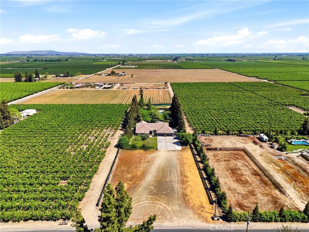 40912 Road 40, Dinuba, CA 93618