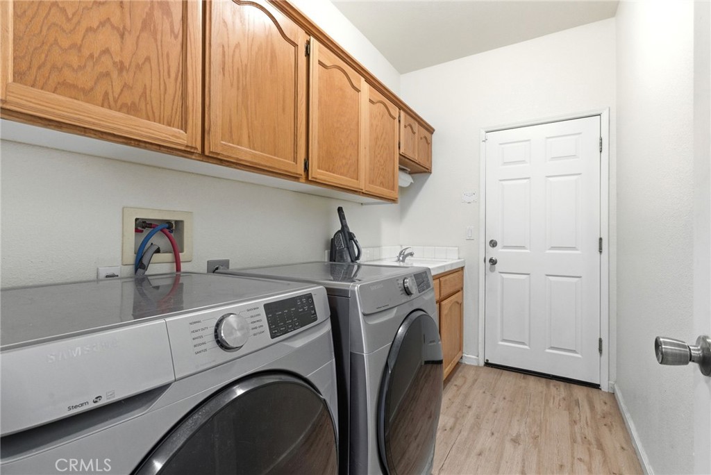 535 Mallard, Lemoore, CA 93245