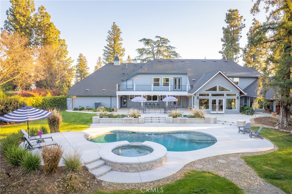 2649 Heritage Ave, Clovis, CA 93619