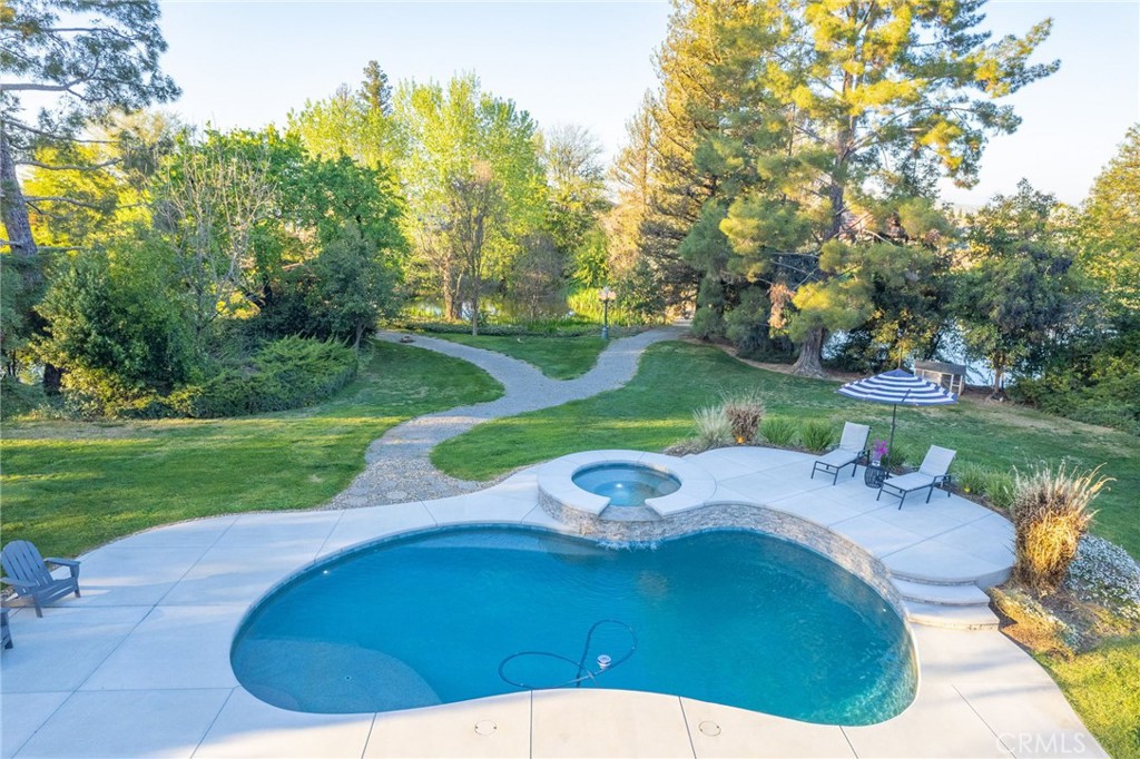 2649 Heritage Ave, Clovis, CA 93619