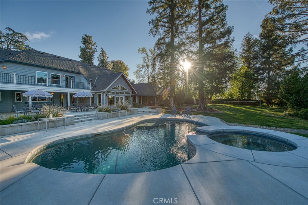 2649 Heritage Ave, Clovis, CA 93619