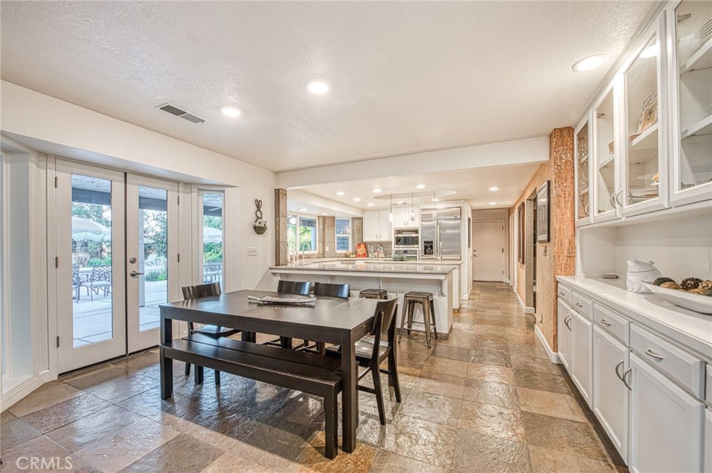 2649 Heritage Ave, Clovis, CA 93619