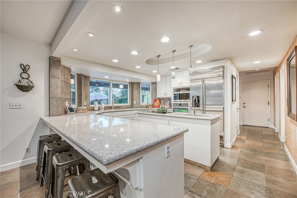 2649 Heritage Ave, Clovis, CA 93619