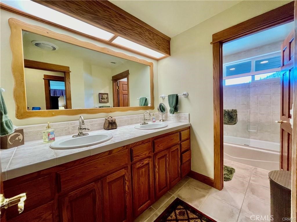 39269 Paha, Bass Lake, CA 93604