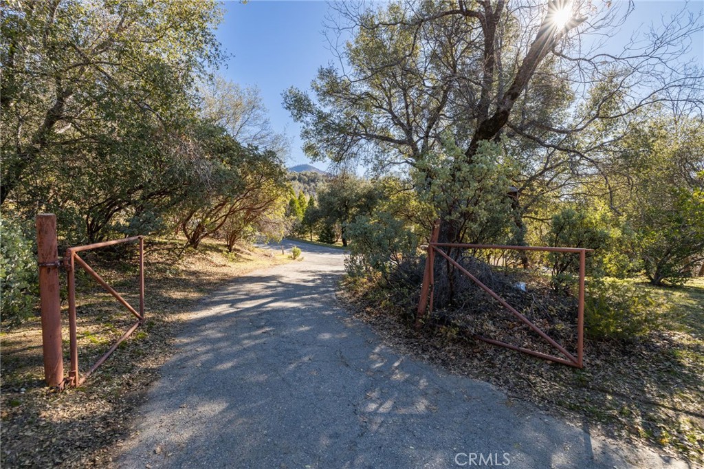 33030 Road 233, North Fork, CA 93643