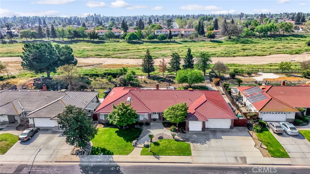 2436 Trevor Ct, Madera, CA 93637