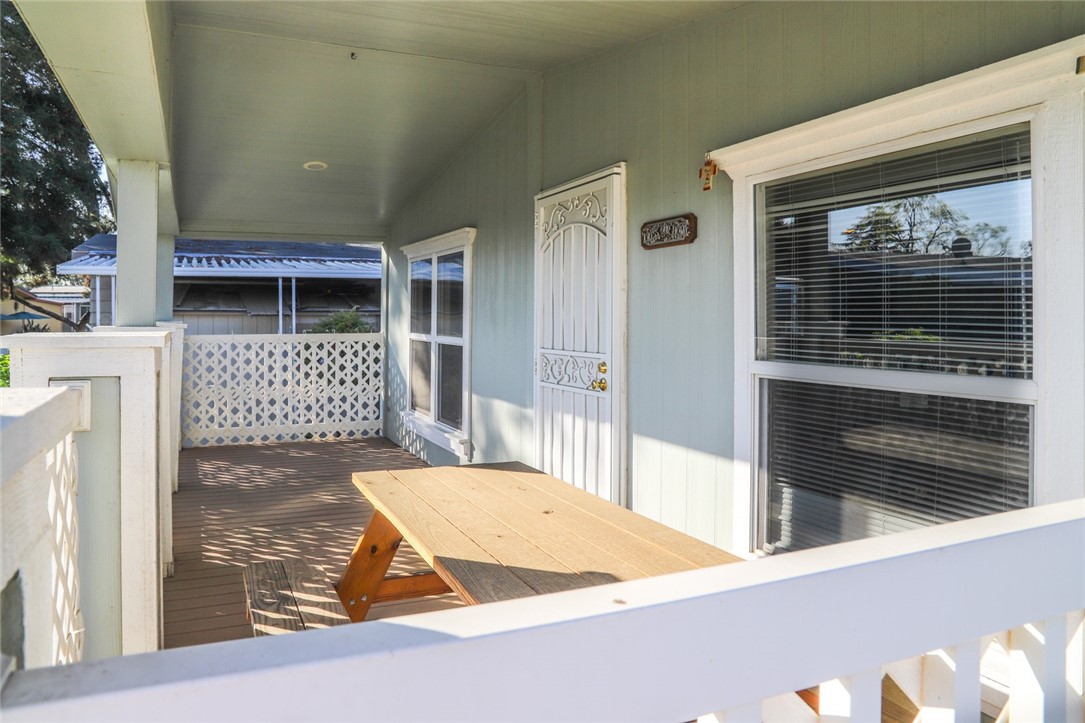 2706 W Ashlan Ave, Fresno, CA 93705