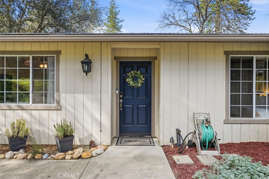 50047 Hangtree, Oakhurst, CA 93644
