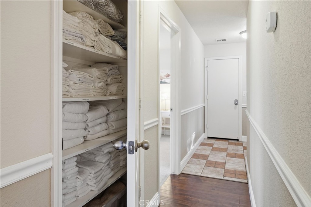 50047 Hangtree, Oakhurst, CA 93644