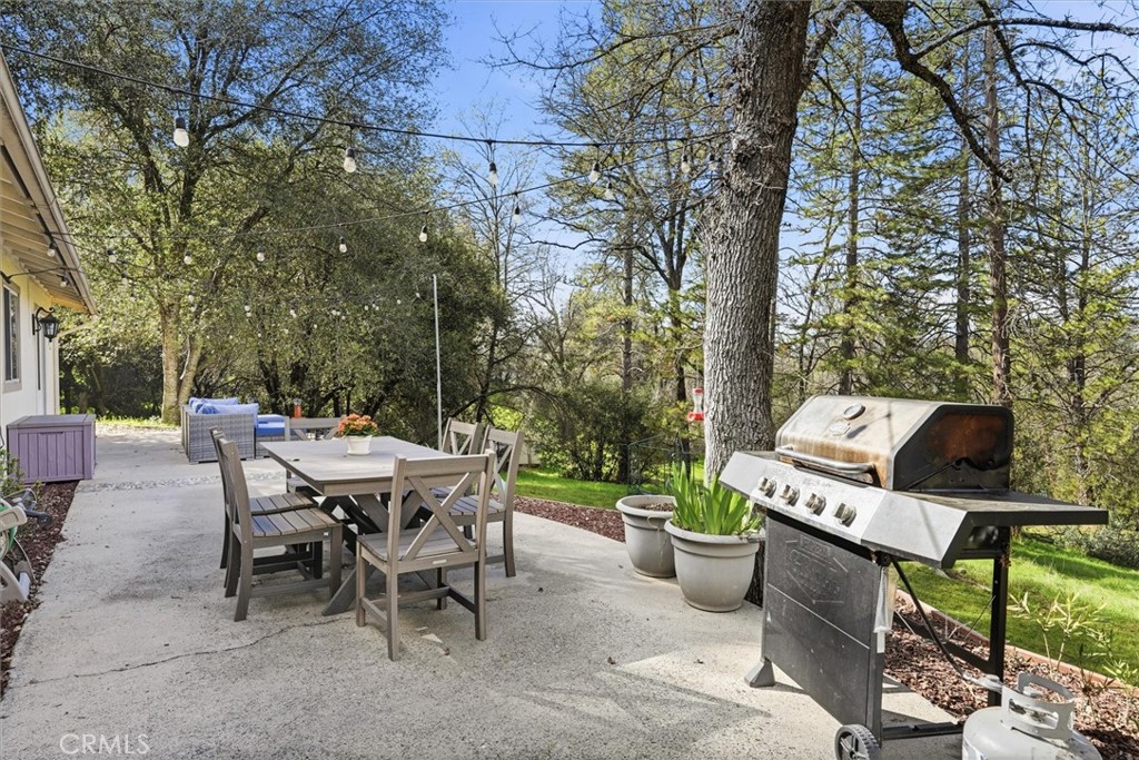 50047 Hangtree, Oakhurst, CA 93644