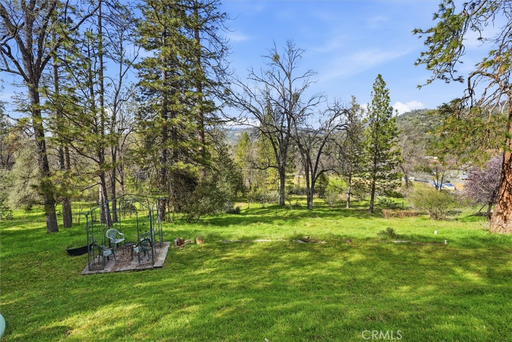 50047 Hangtree, Oakhurst, CA 93644