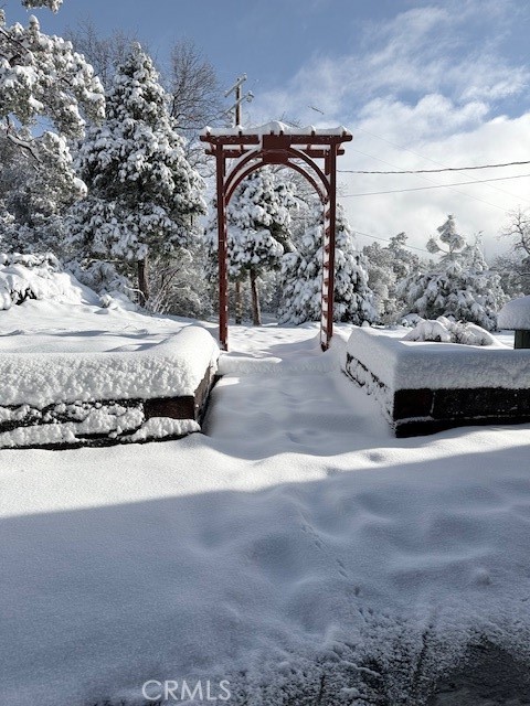 39468 Summit Dr, Oakhurst, CA 93644