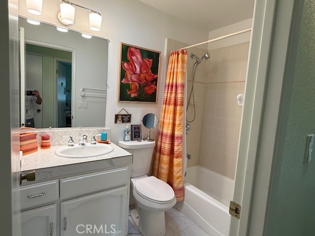 39468 Summit Dr, Oakhurst, CA 93644