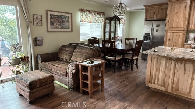 39468 Summit Dr, Oakhurst, CA 93644