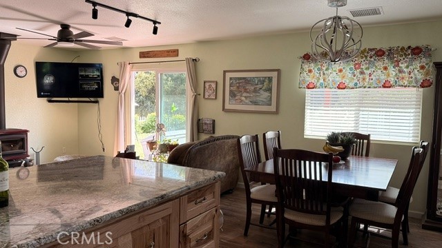 39468 Summit Dr, Oakhurst, CA 93644