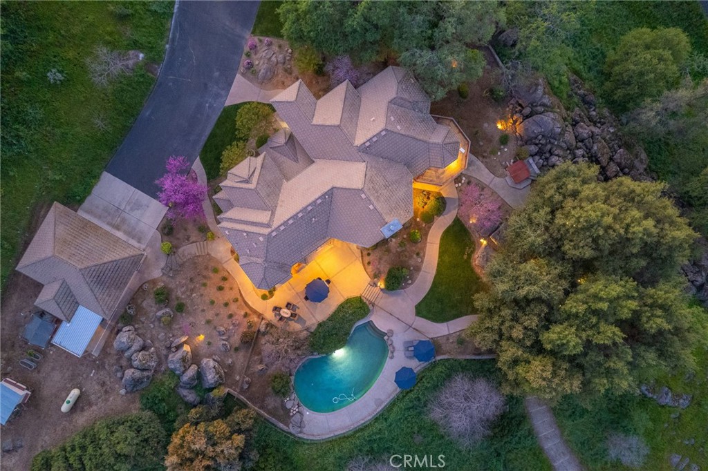 16115 Deer Path, Clovis, CA 93619