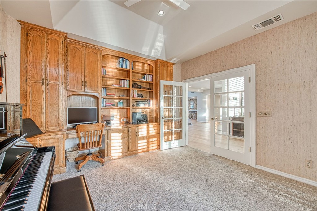 16115 Deer Path, Clovis, CA 93619