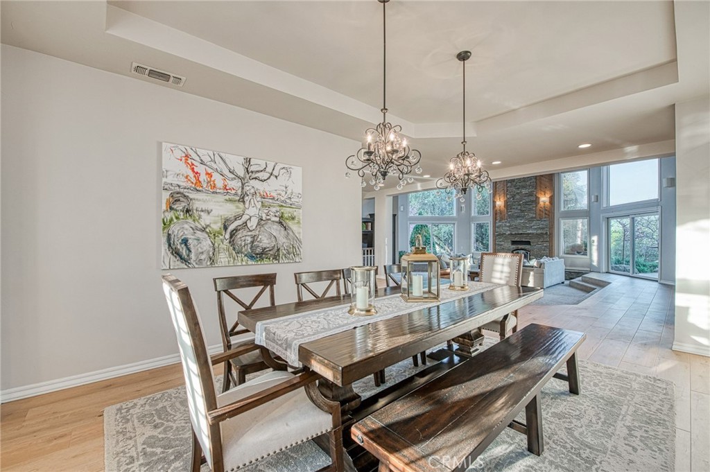 16115 Deer Path, Clovis, CA 93619