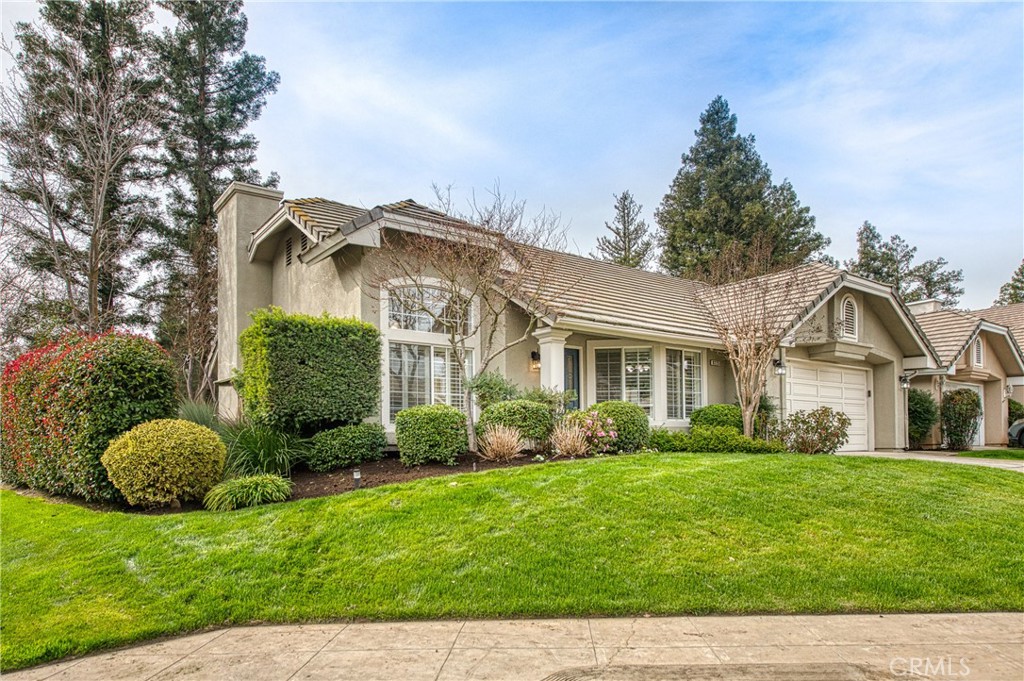 9225 N Bramwell St, Fresno, CA 93720