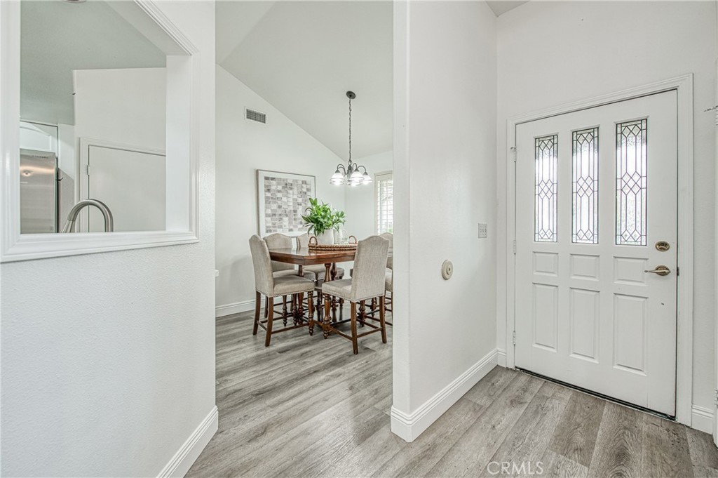 9225 N Bramwell St, Fresno, CA 93720