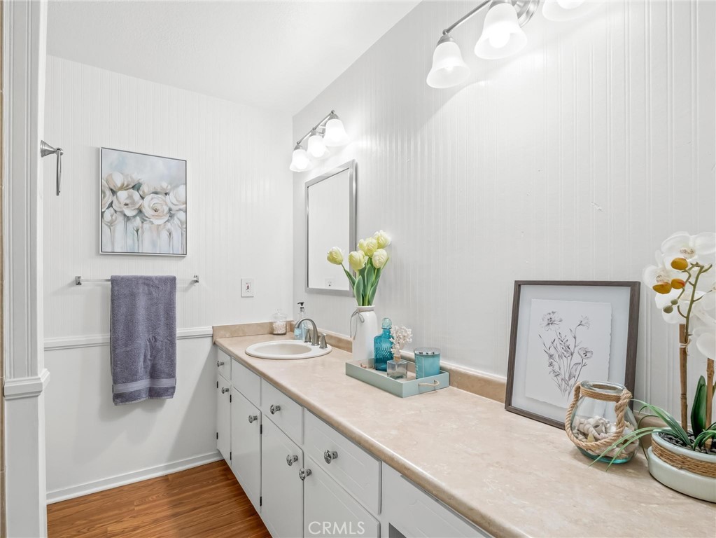 873 Cedar, Lemoore, CA 93245