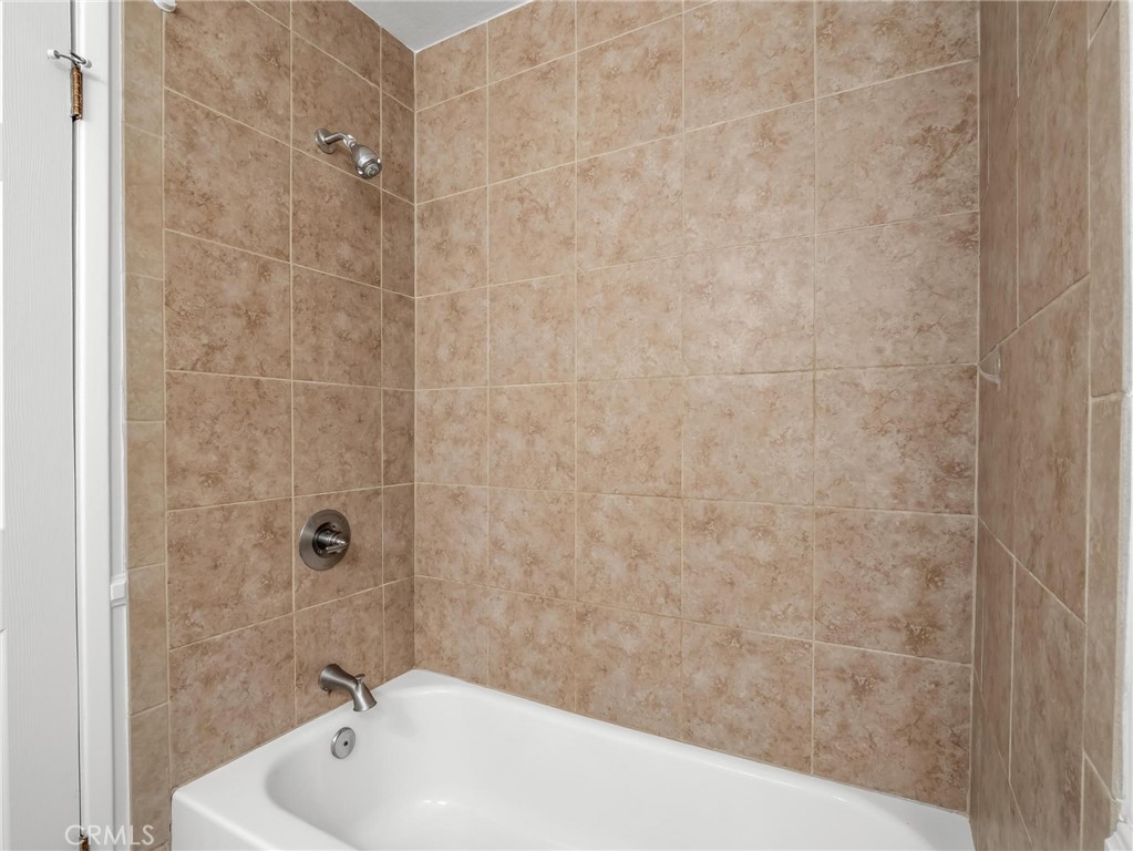 873 Cedar, Lemoore, CA 93245