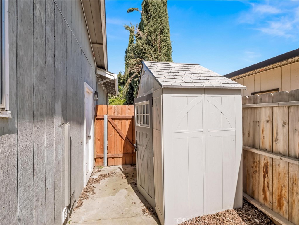 873 Cedar, Lemoore, CA 93245