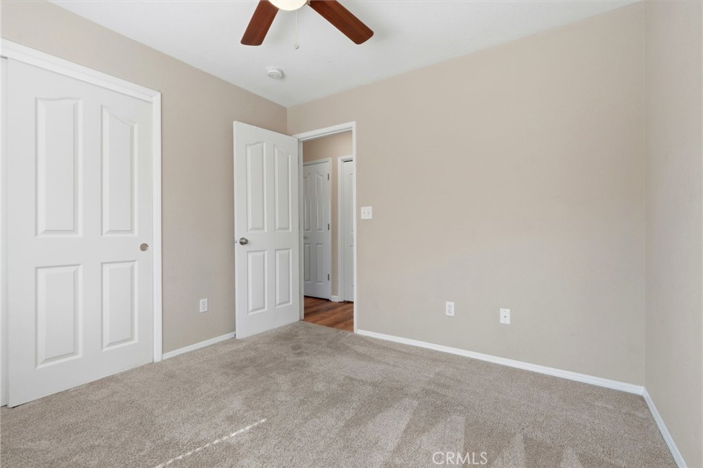 702 Montecito Ct, Lemoore, CA 93245