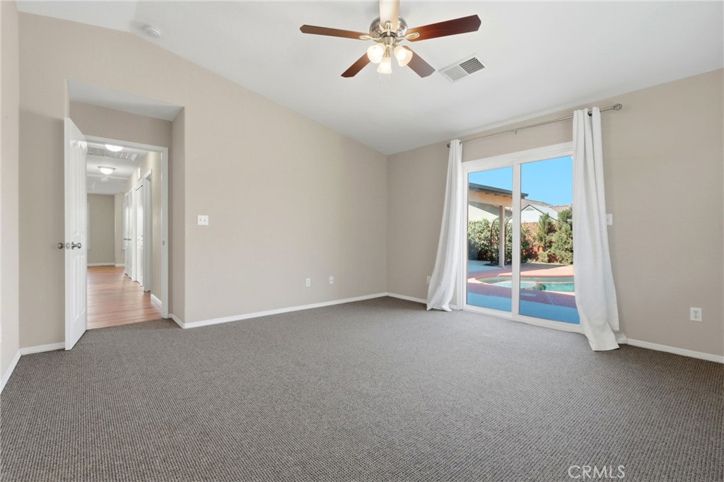 702 Montecito Ct, Lemoore, CA 93245