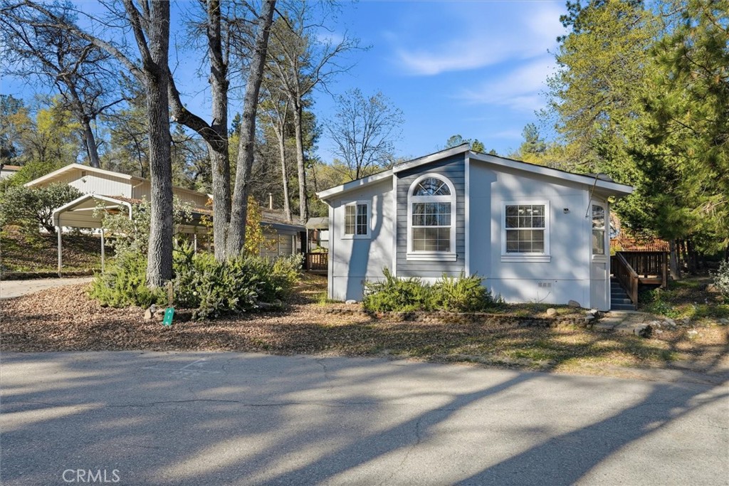 43555 Highway 41 #A15, Oakhurst, CA 93644