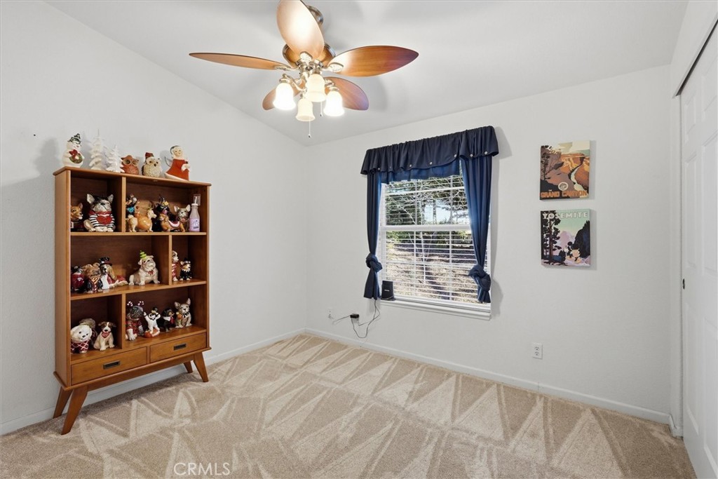 43555 Highway 41 #A15, Oakhurst, CA 93644