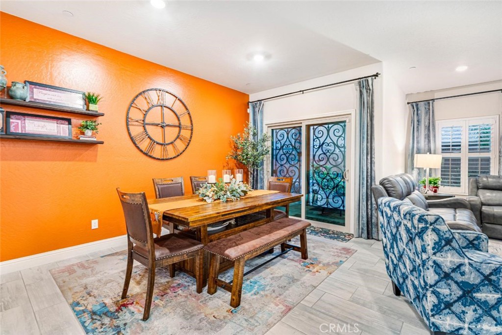 1553 N State, Fresno, CA 93722