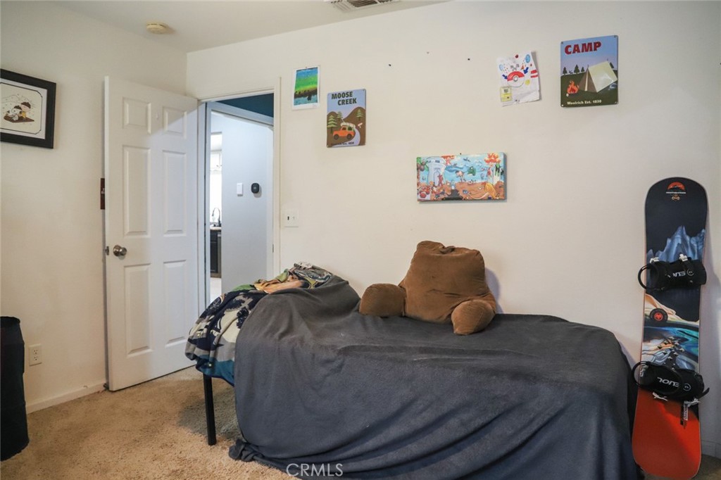 33478 Spreading Oak Ln, Auberry, CA 93602