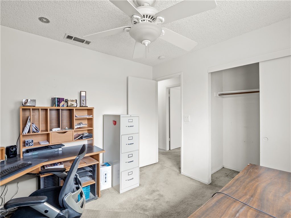 5197 E Hamilton, Fresno, CA 93727