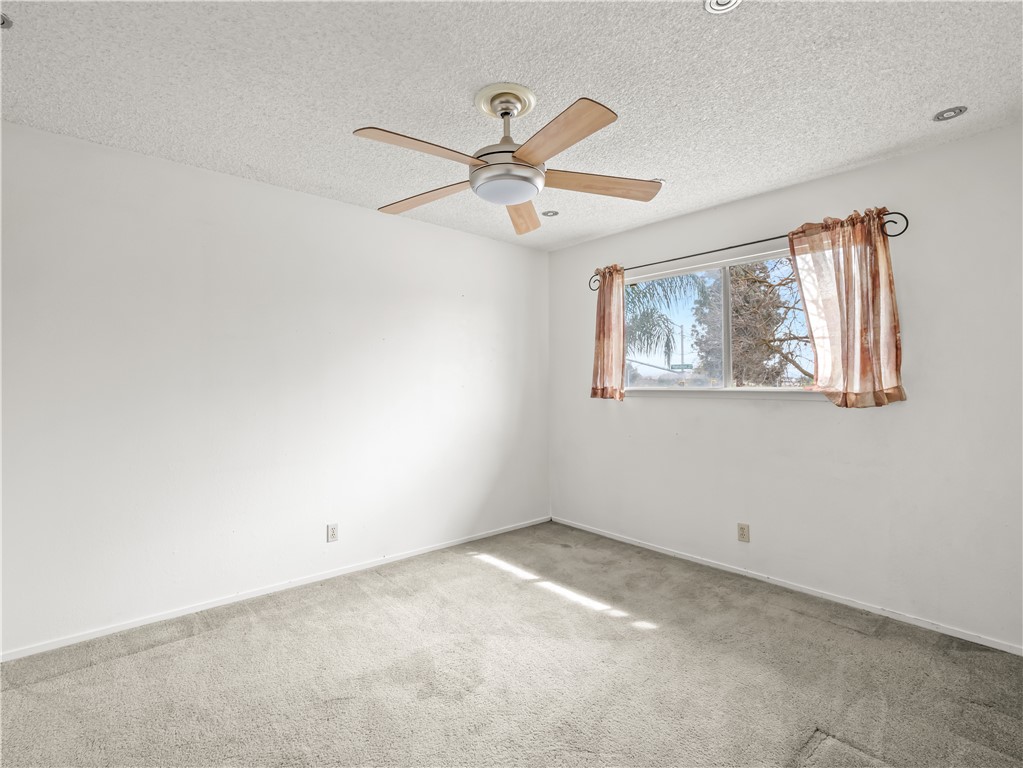 5197 E Hamilton, Fresno, CA 93727