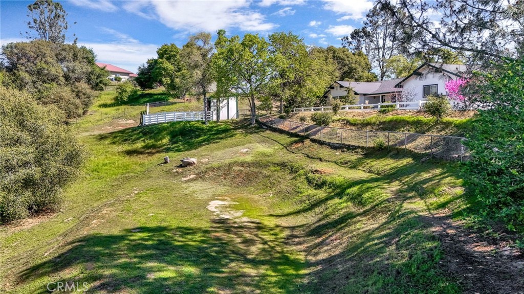 33867 Jennifer Ct, Coarsegold, CA 93614