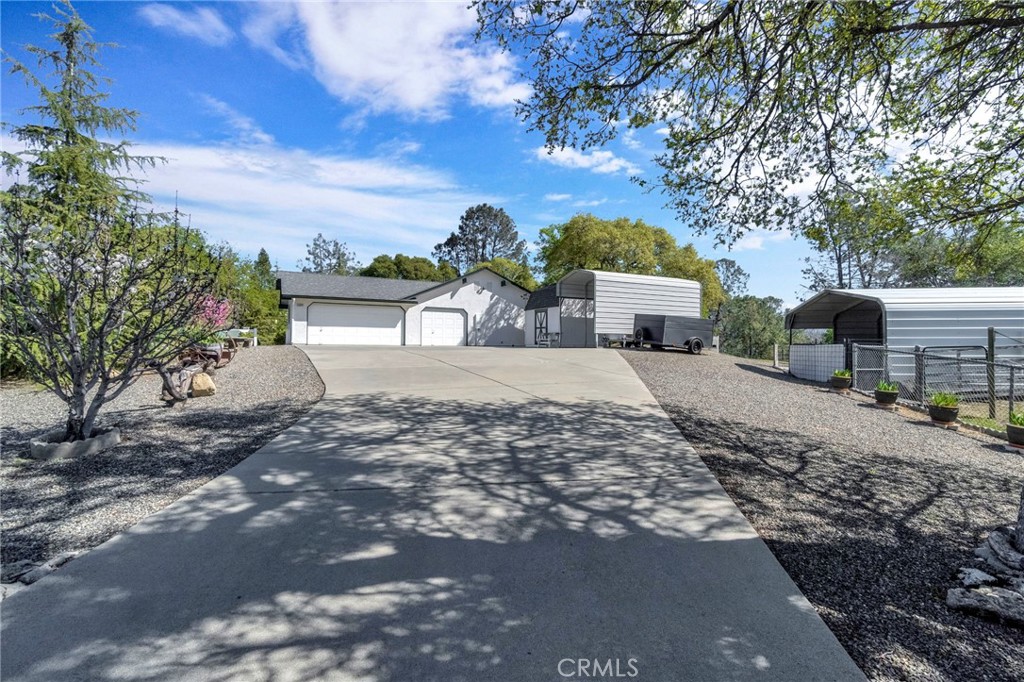 33867 Jennifer Ct, Coarsegold, CA 93614