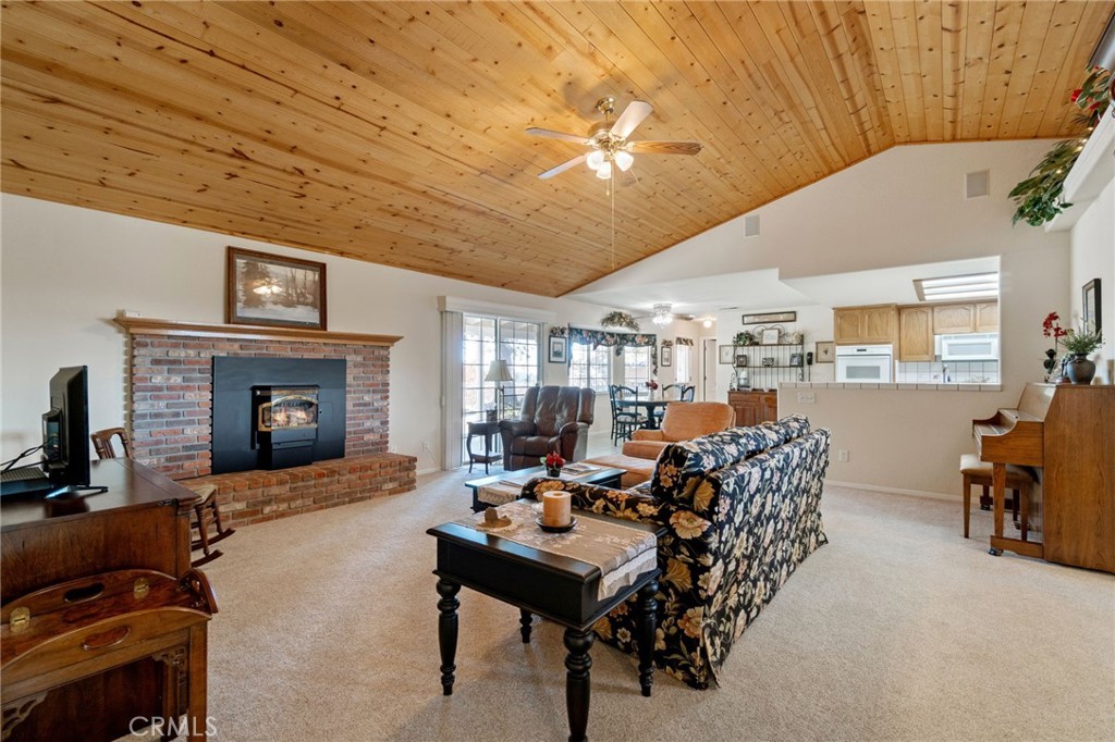 33867 Jennifer Ct, Coarsegold, CA 93614