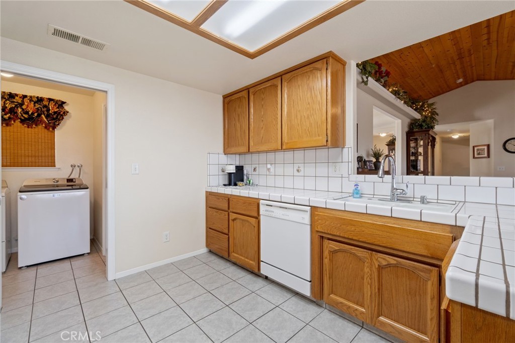 33867 Jennifer Ct, Coarsegold, CA 93614