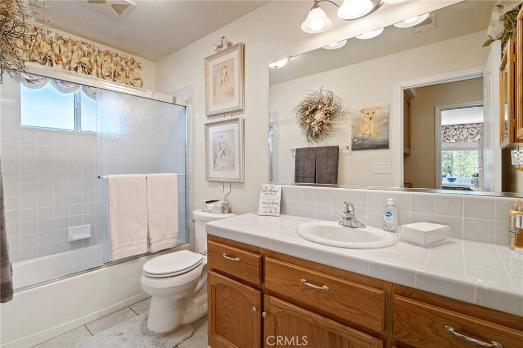 33867 Jennifer Ct, Coarsegold, CA 93614