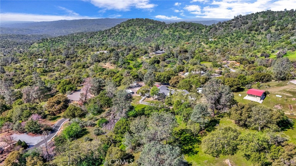 33867 Jennifer Ct, Coarsegold, CA 93614