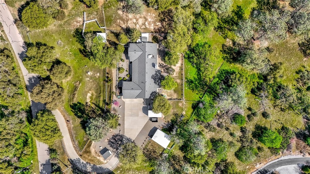 33867 Jennifer Ct, Coarsegold, CA 93614